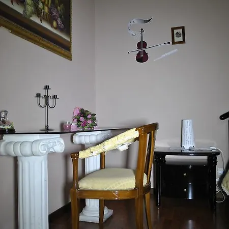 Movida 2* Katánie